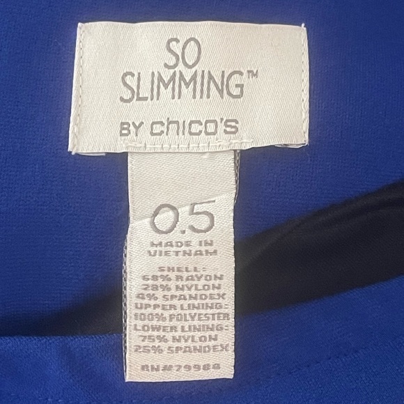 🔵5 For $15🔵 Chico’s Cobalt Blue So Slimming Dress - Picture 7 of 9